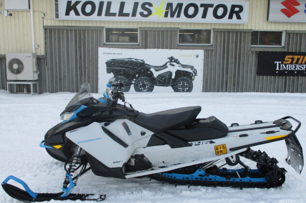 Moottorikelkka - Ski-Doo Backcountry