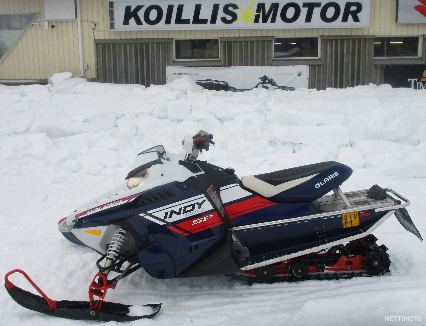 Moottorikelkka - Polaris Indy