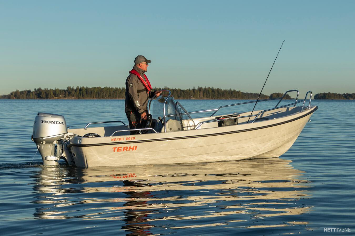 Moottorivene - Terhi Nordic 6020 C