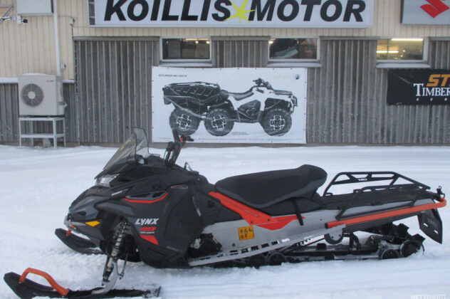 Moottorikelkka - Lynx 49 Ranger