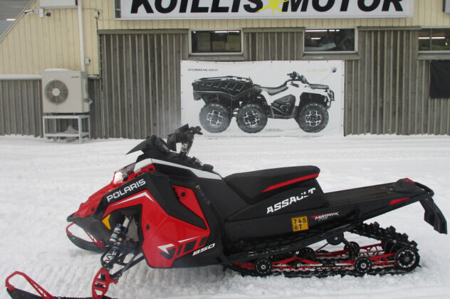 Moottorikelkka - Polaris SwitchBack