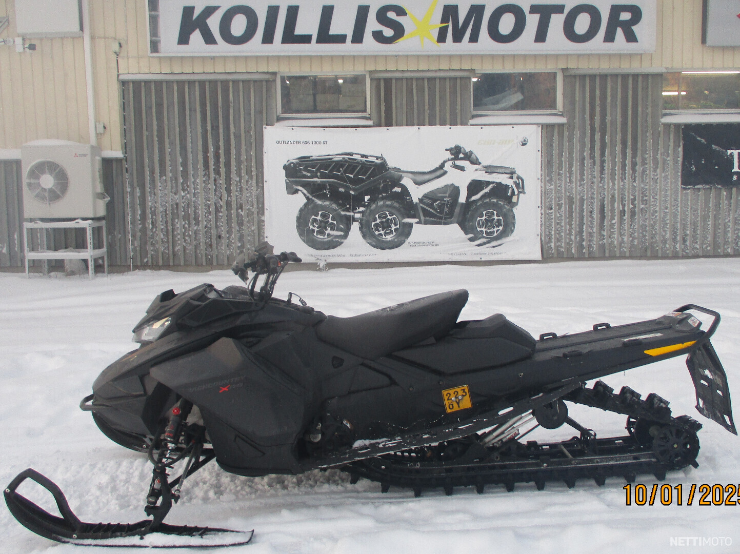 Moottorikelkka - Ski-Doo Backcountry