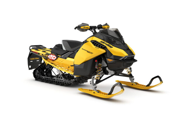 Moottorikelkka - Ski-Doo Backcountry