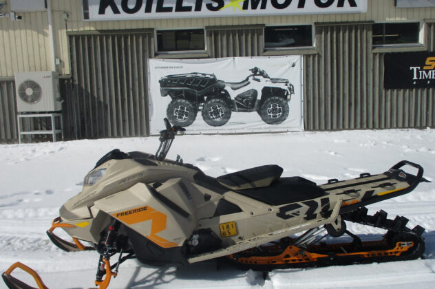 Moottorikelkka - Ski-Doo Freeride
