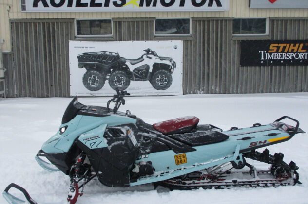 Moottorikelkka - Ski-Doo Freeride