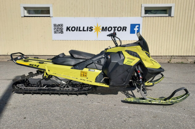 Moottorikelkka - Ski-Doo Freeride