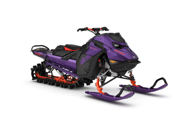 Moottorikelkka - Ski-Doo Freeride
