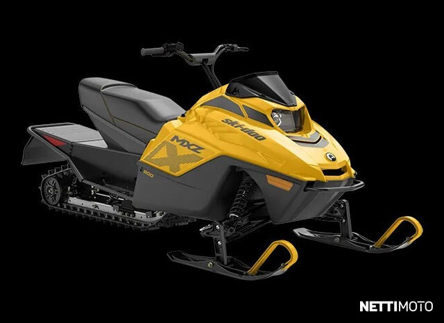 Moottorikelkka - Ski-Doo MX Z