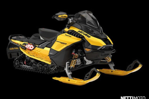 Moottorikelkka - Ski-Doo Renegade