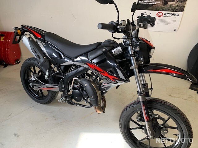 Mopo - Drac Supermoto