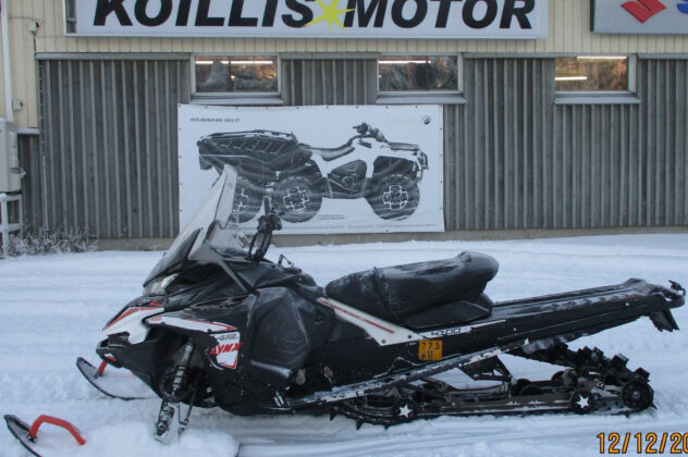 Moottorikelkka - Lynx 49 Ranger
