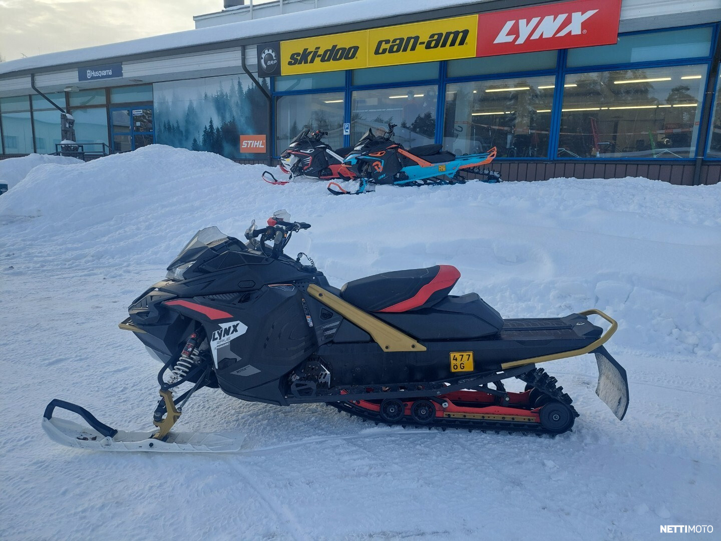 Moottorikelkka - Lynx Enduro