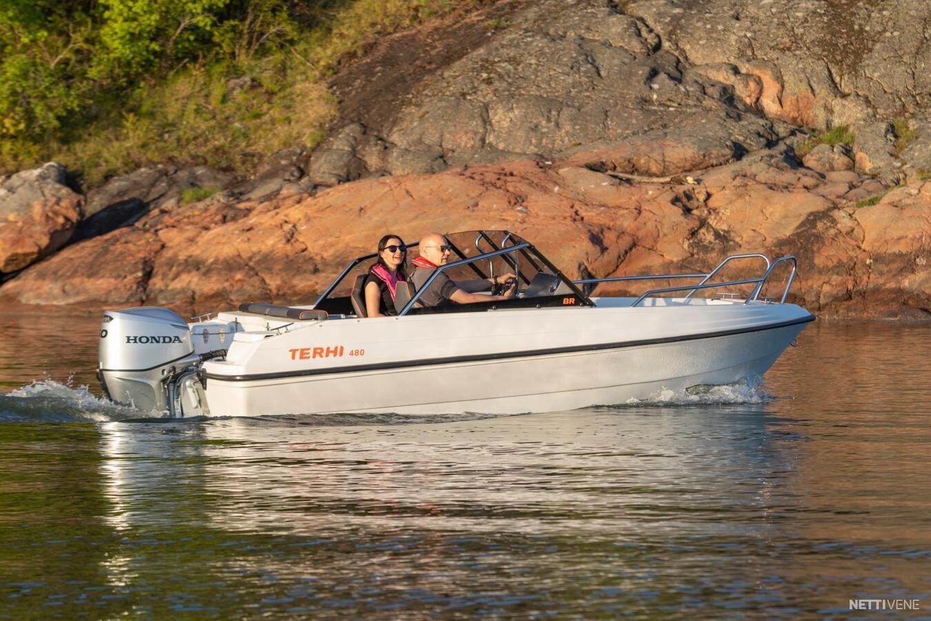 Moottorivene - Terhi 480 BR