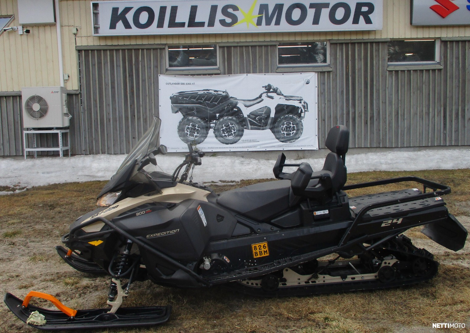 Moottorikelkka - Ski-Doo Expedition