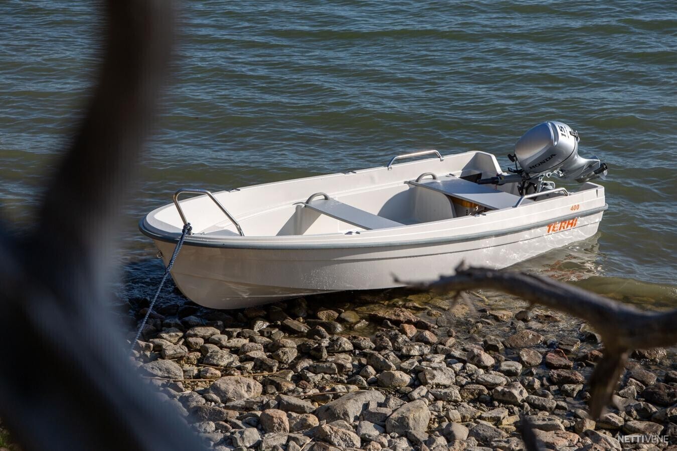 Moottorivene - Terhi 400