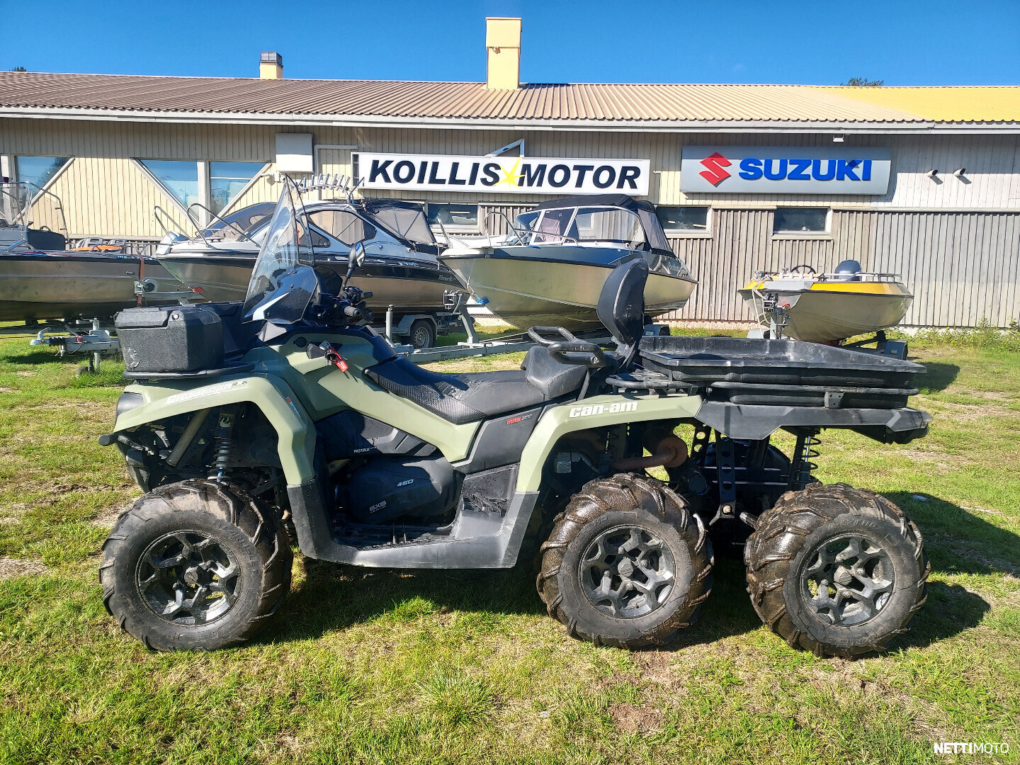Mönkijä - Can-Am Outlander Max